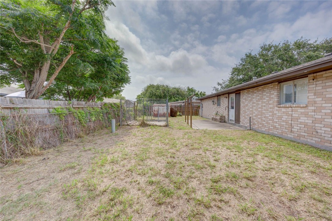 438 Polaris Pl Property Photo 17