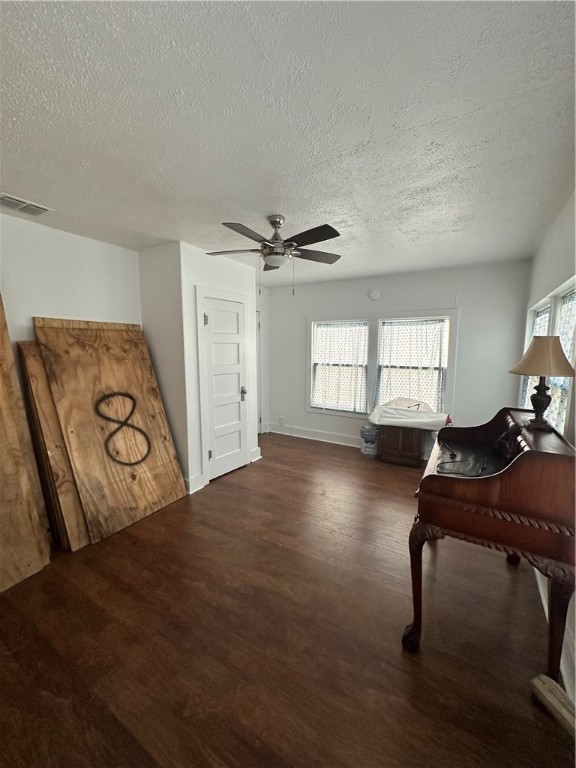 506 N Alamo St Property Photo 10