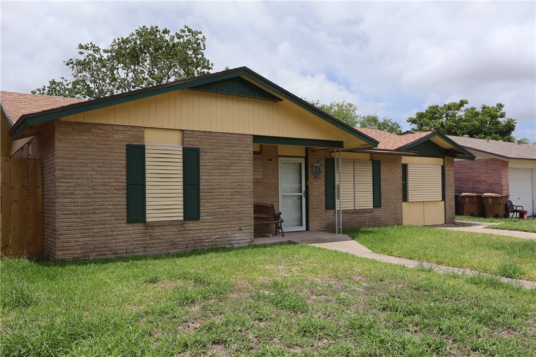 1905 Loritte Dr Property Photo 5