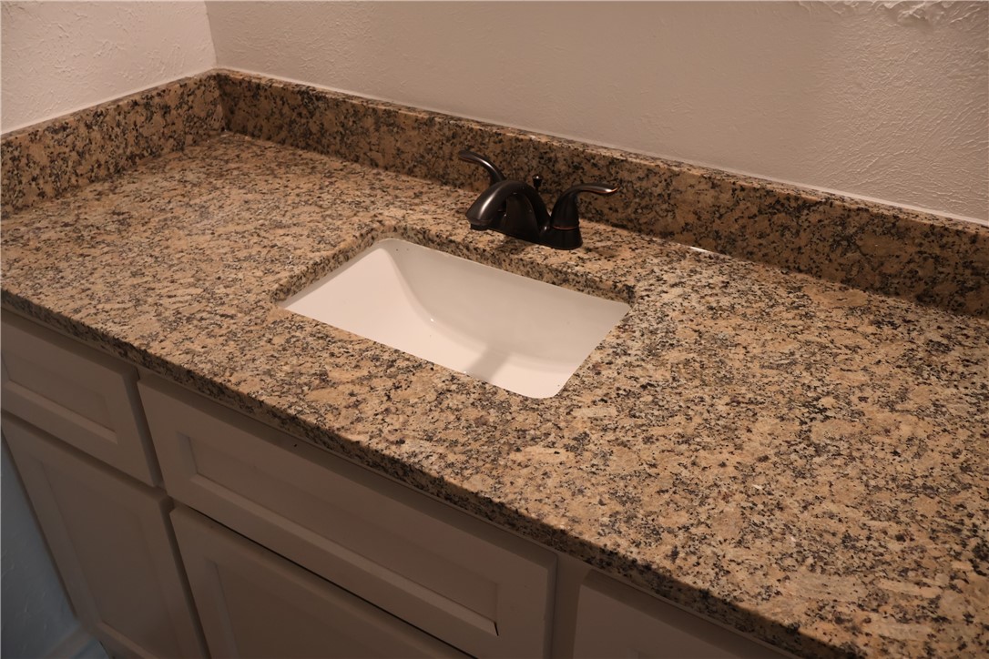 1905 Loritte Dr Property Photo 11