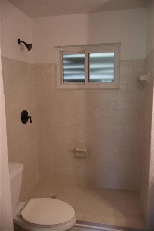 1905 Loritte Dr Property Photo 12