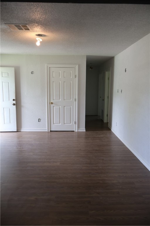 1905 Loritte Dr Property Photo 13