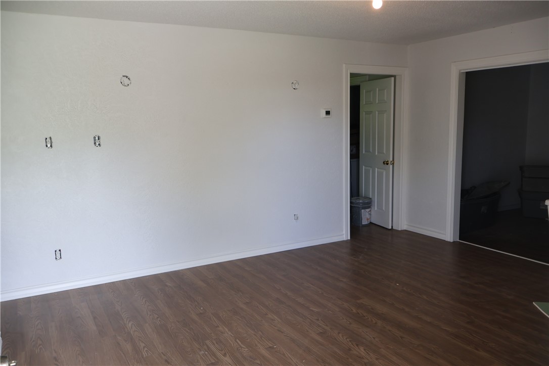 1905 Loritte Dr Property Photo 20