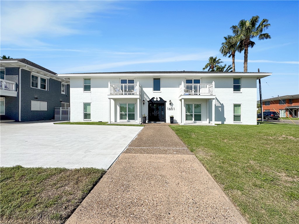 1601 Ocean Dr 6 Property Photo 4
