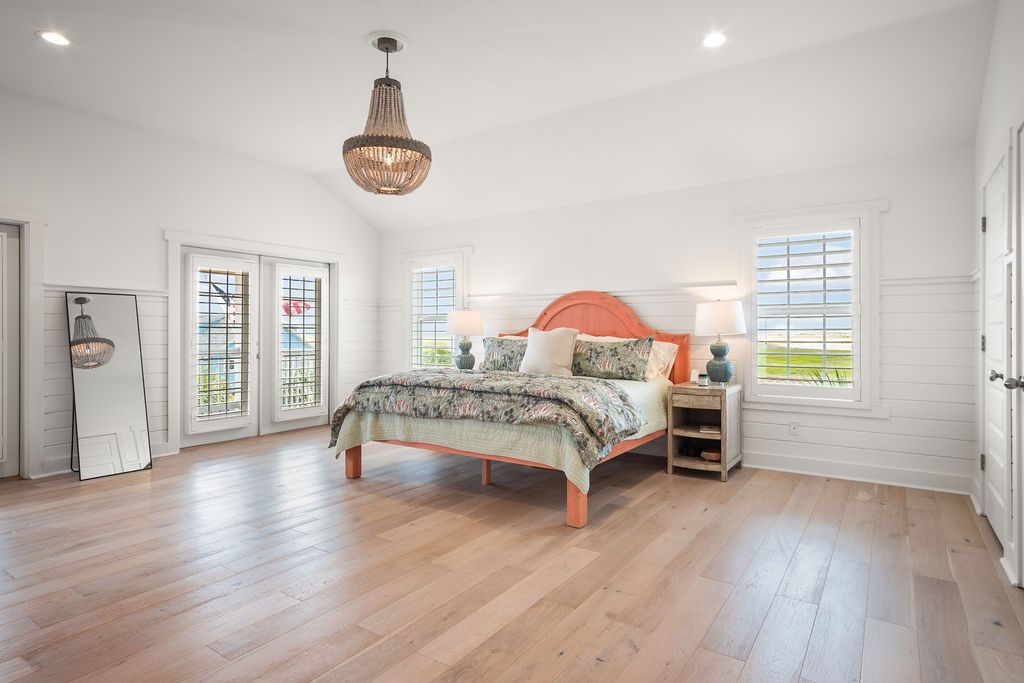 650 Dolphin Circle Property Photo 30