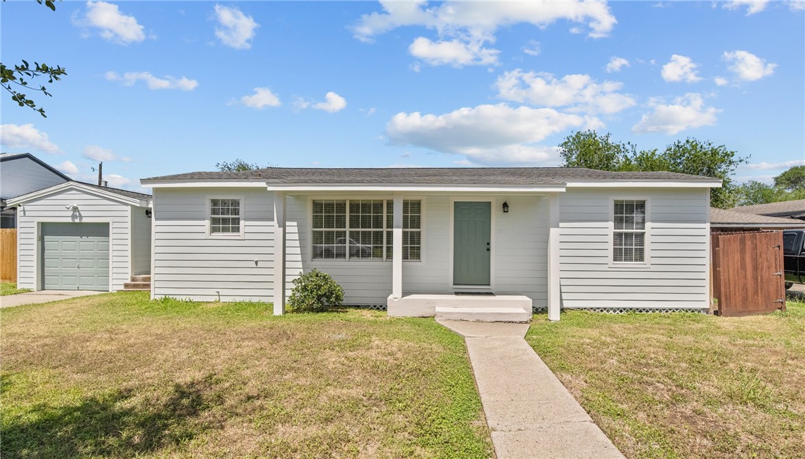 3618 Lawnview St Property Photo 1