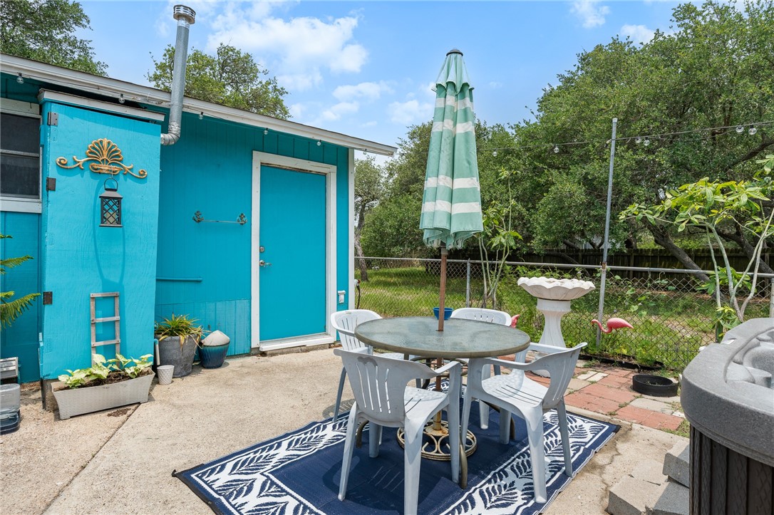 627 S Fuqua St Property Photo 26