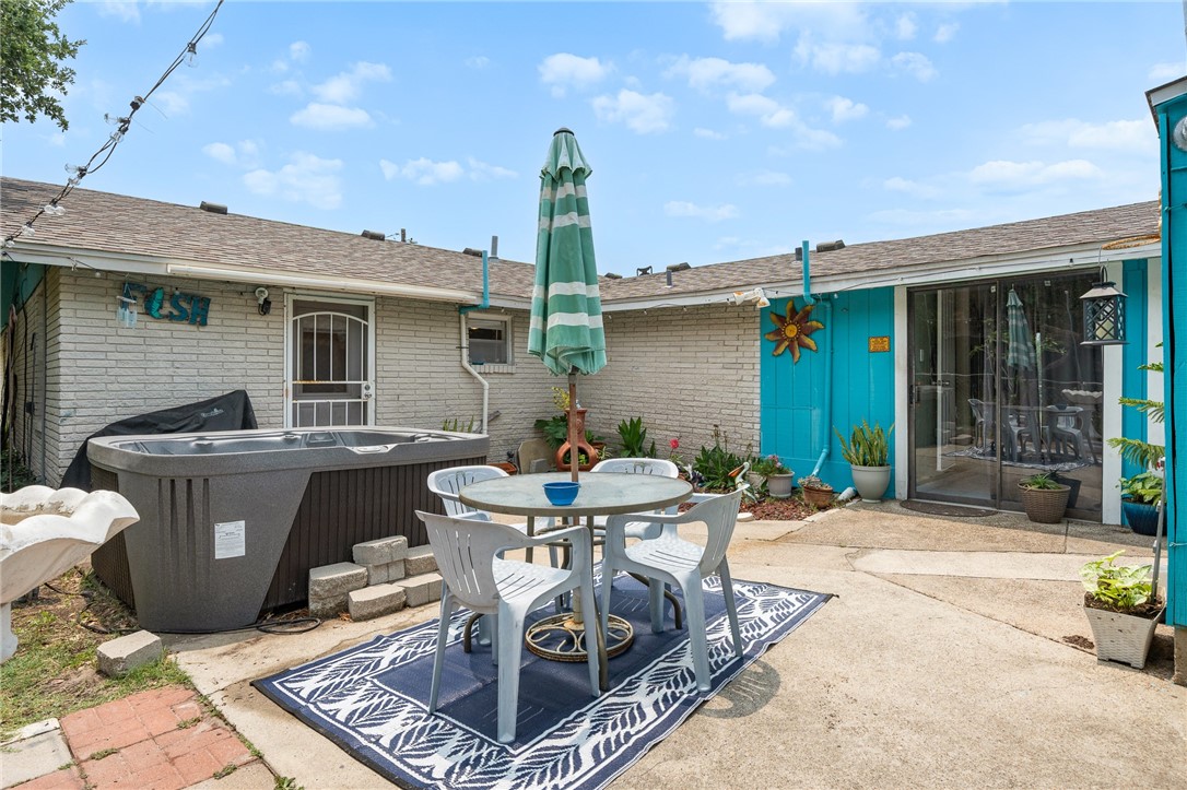 627 S Fuqua St Property Photo 27