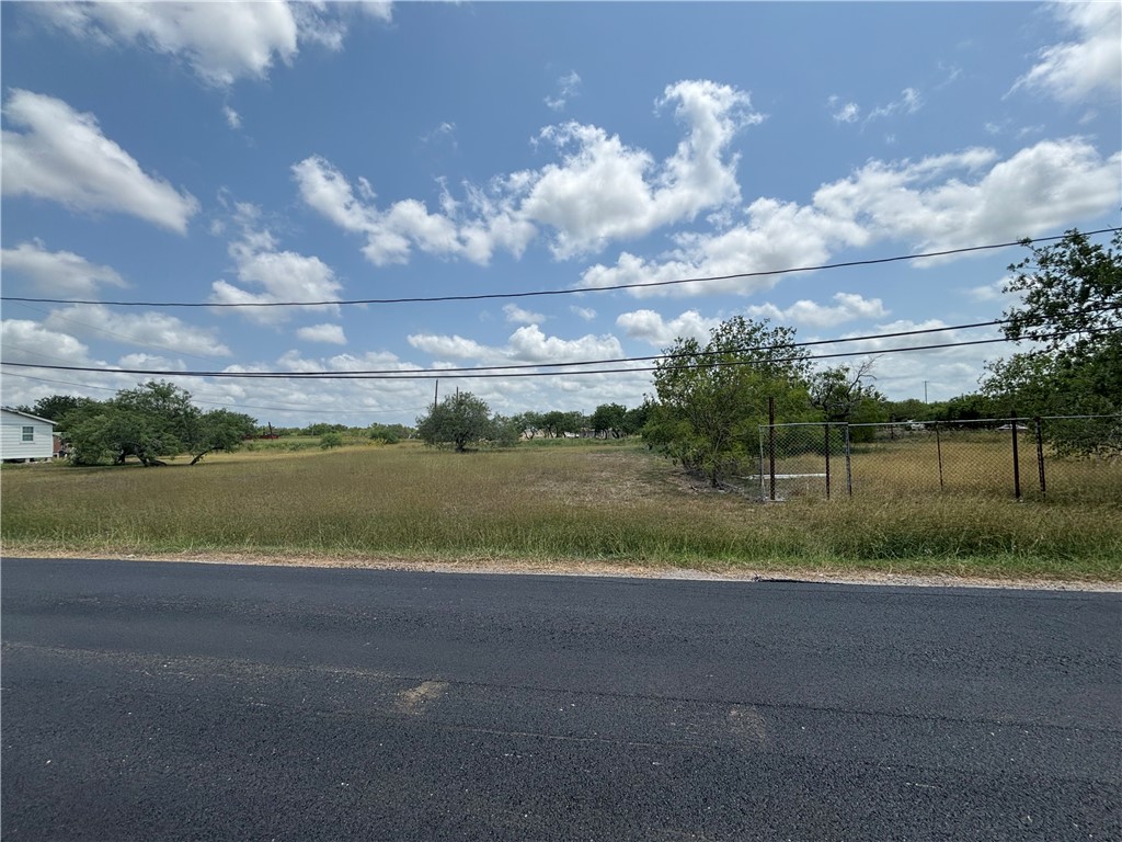8913 Iris Ave Property Photo 1