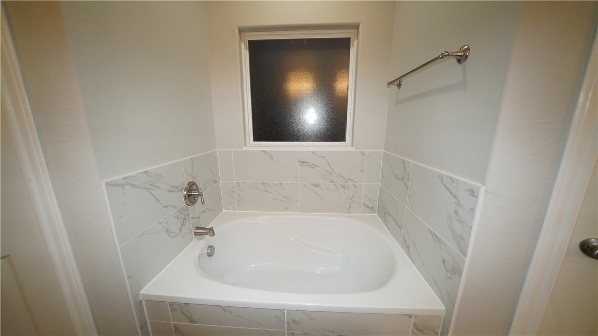 2705 Quebec Dr Property Photo 27