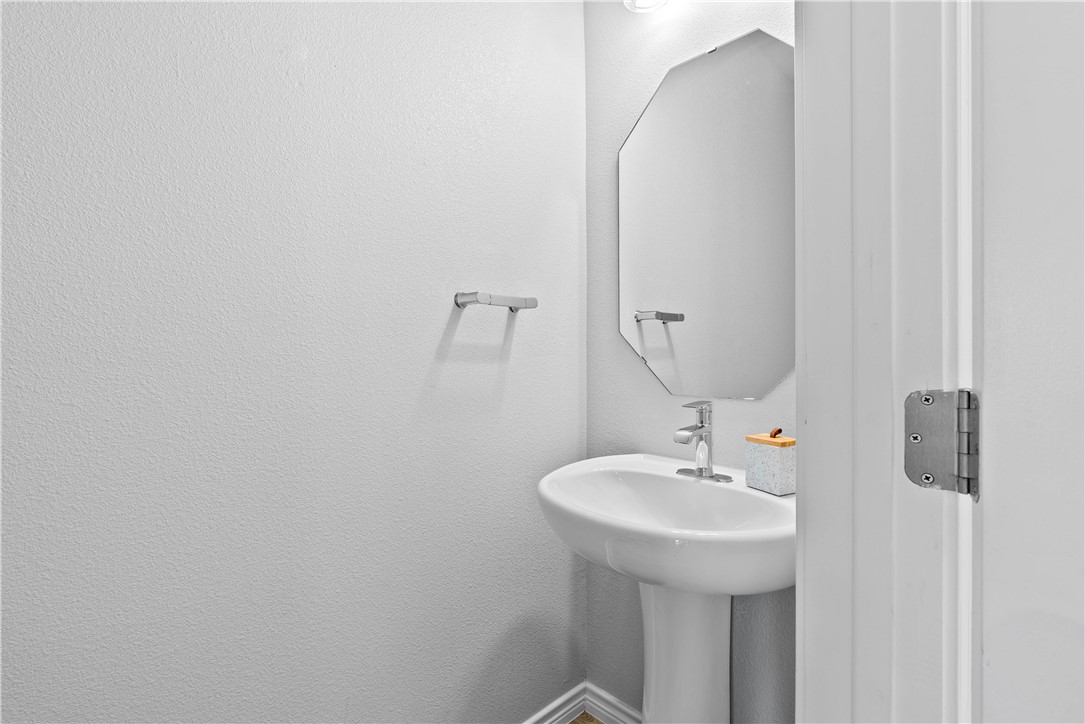 7602 Stampede Dr Property Photo 9