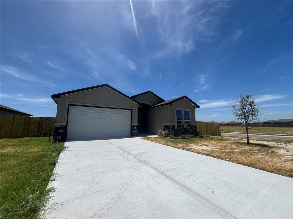 3101 Adak Ct Property Photo 1