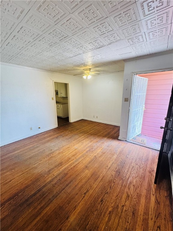 1725 Sycamore Pl Property Photo 4