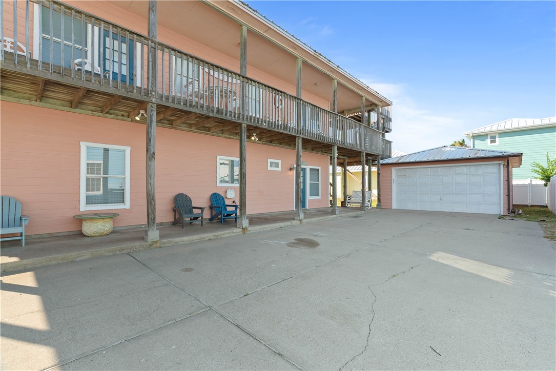 141 Mustang Royale Property Photo 35