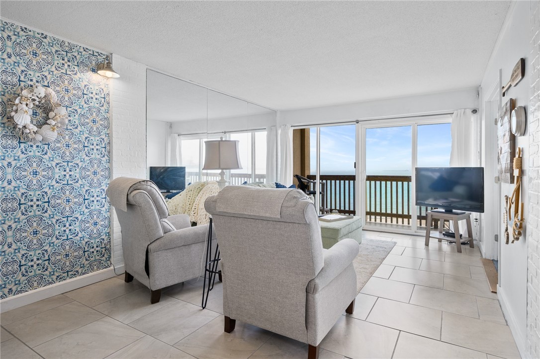 4000 Surfside Blvd 403 Property Photo 12