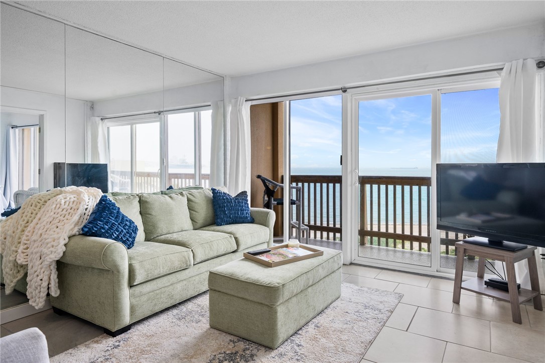 4000 Surfside Blvd 403 Property Photo 13