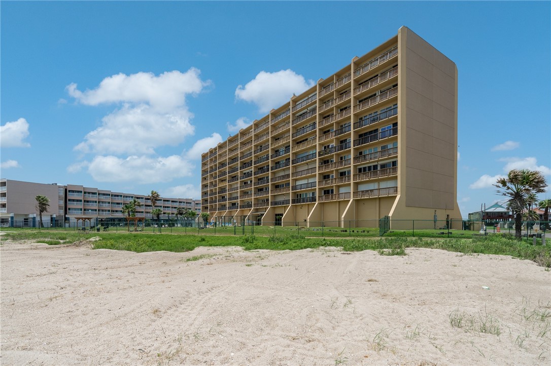 4000 Surfside Blvd 403 Property Photo 35