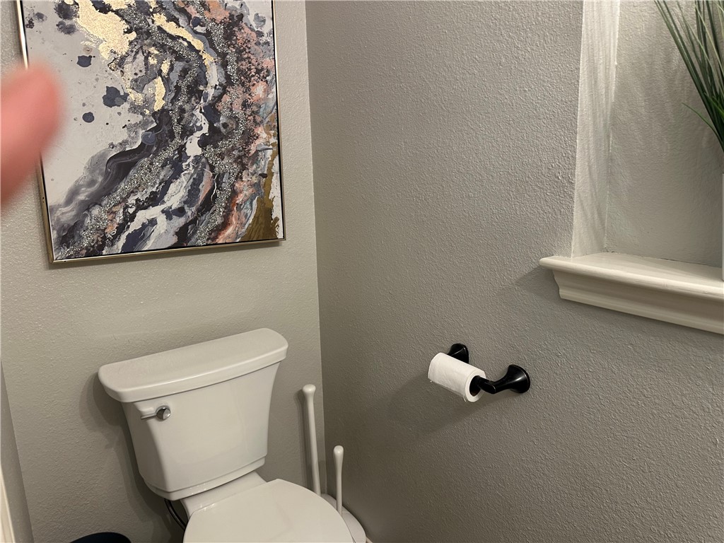 6333 Oso Pkwy Property Photo 14