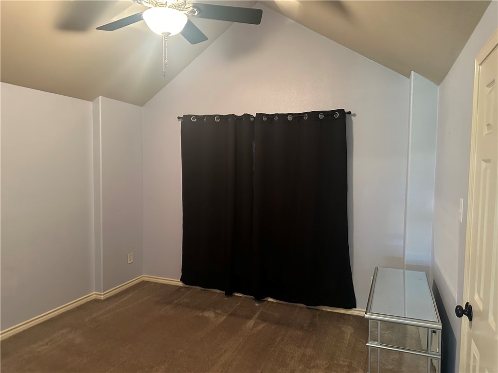 6333 Oso Pkwy Property Photo 39