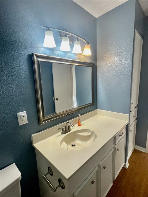 7106 Lake Whitney Dr Property Photo 15