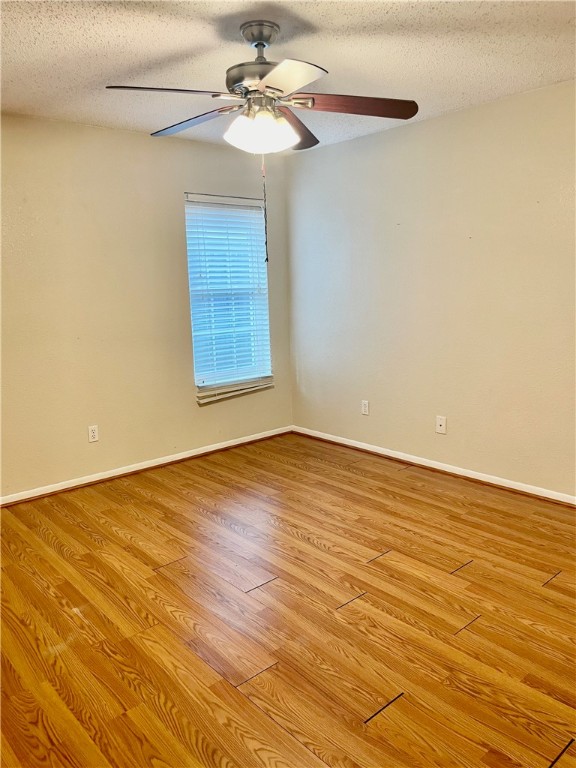 7106 Lake Whitney Dr Property Photo 16