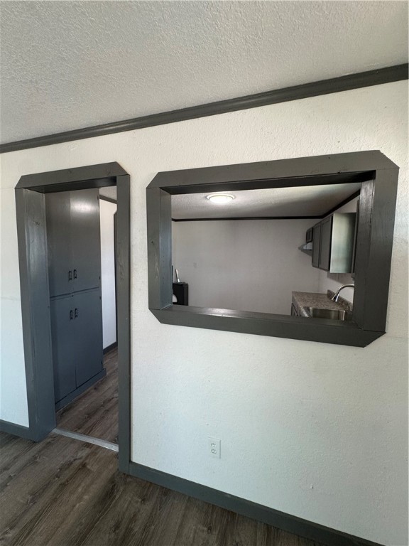 719 E Hahl St Property Photo 25