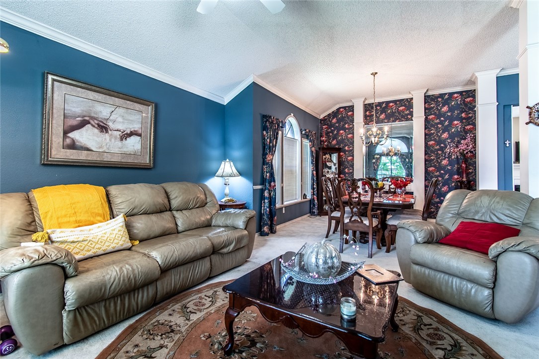 7206 Gold Ridge Road Property Photo 6