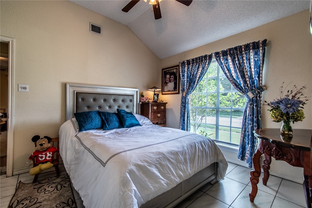 7206 Gold Ridge Road Property Photo 15