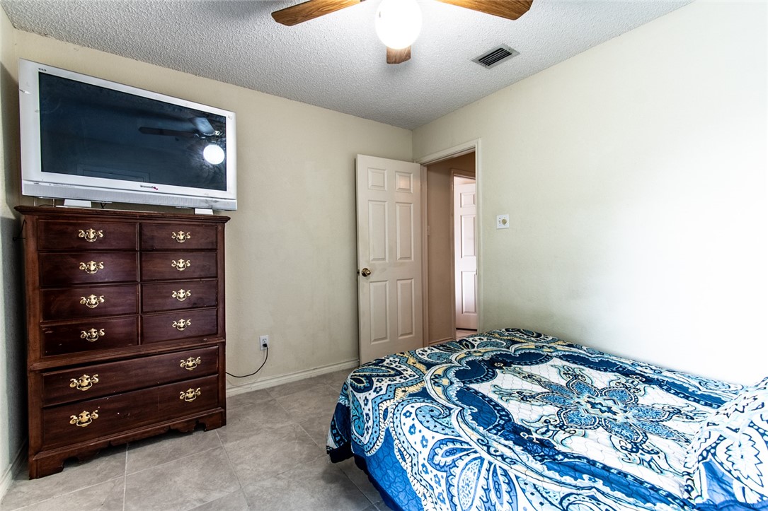 7206 Gold Ridge Road Property Photo 18
