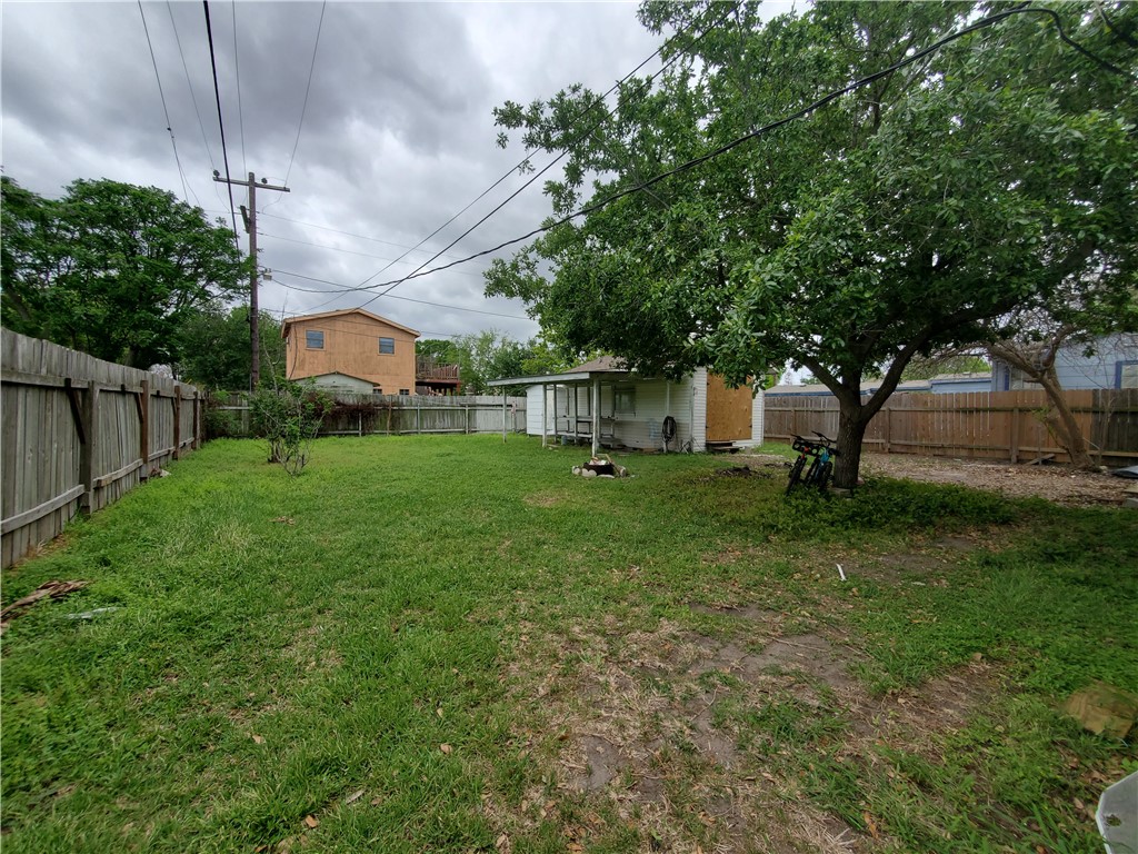4413 N Cornelia Circ Property Photo 15