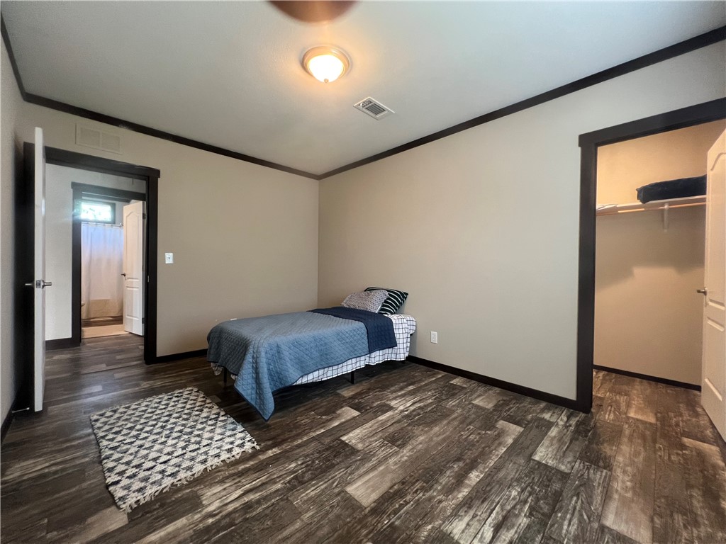 272 Orange St Property Photo 16