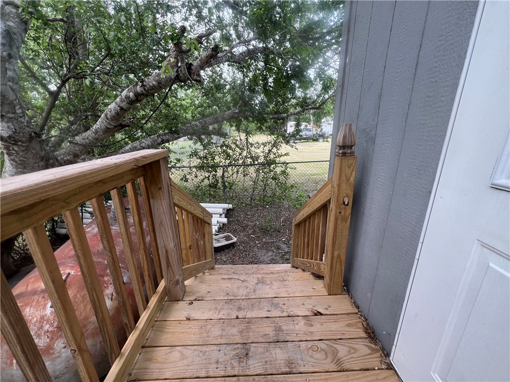 272 Orange St Property Photo 34