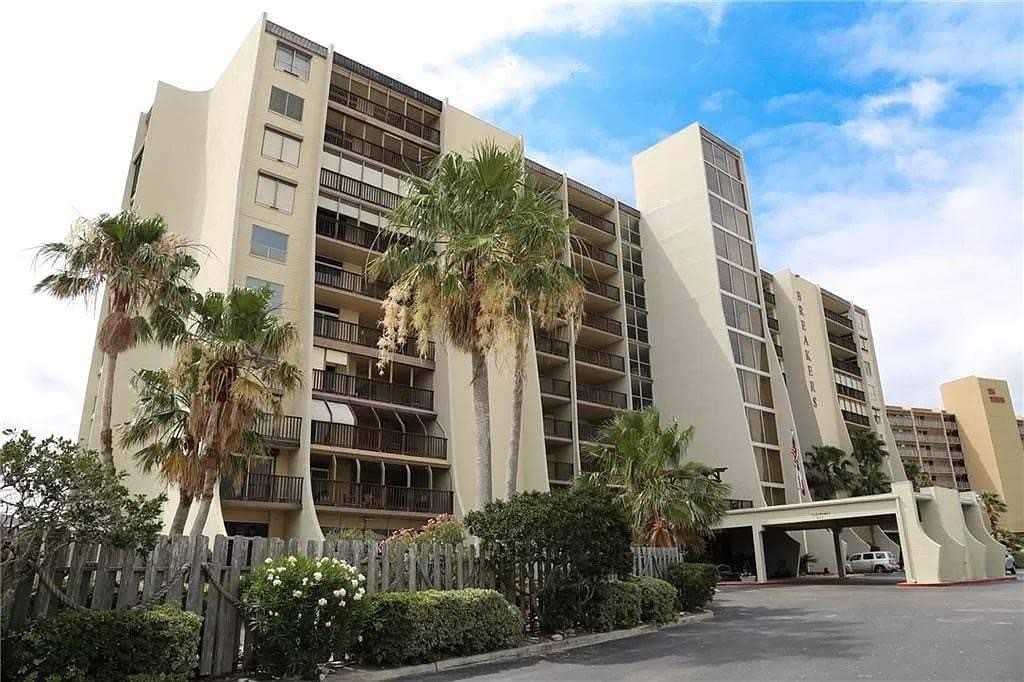 4242 Gulfbreeze Blvd 203 Property Photo 2