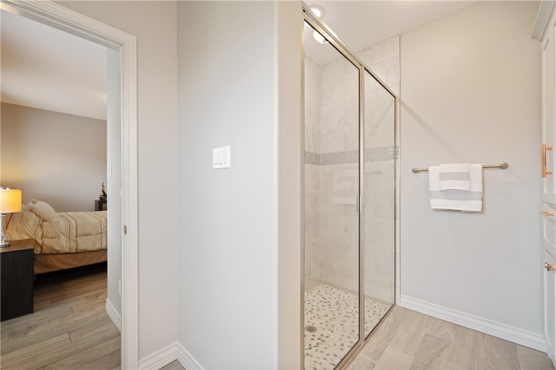 6421 Aikman Property Photo 22