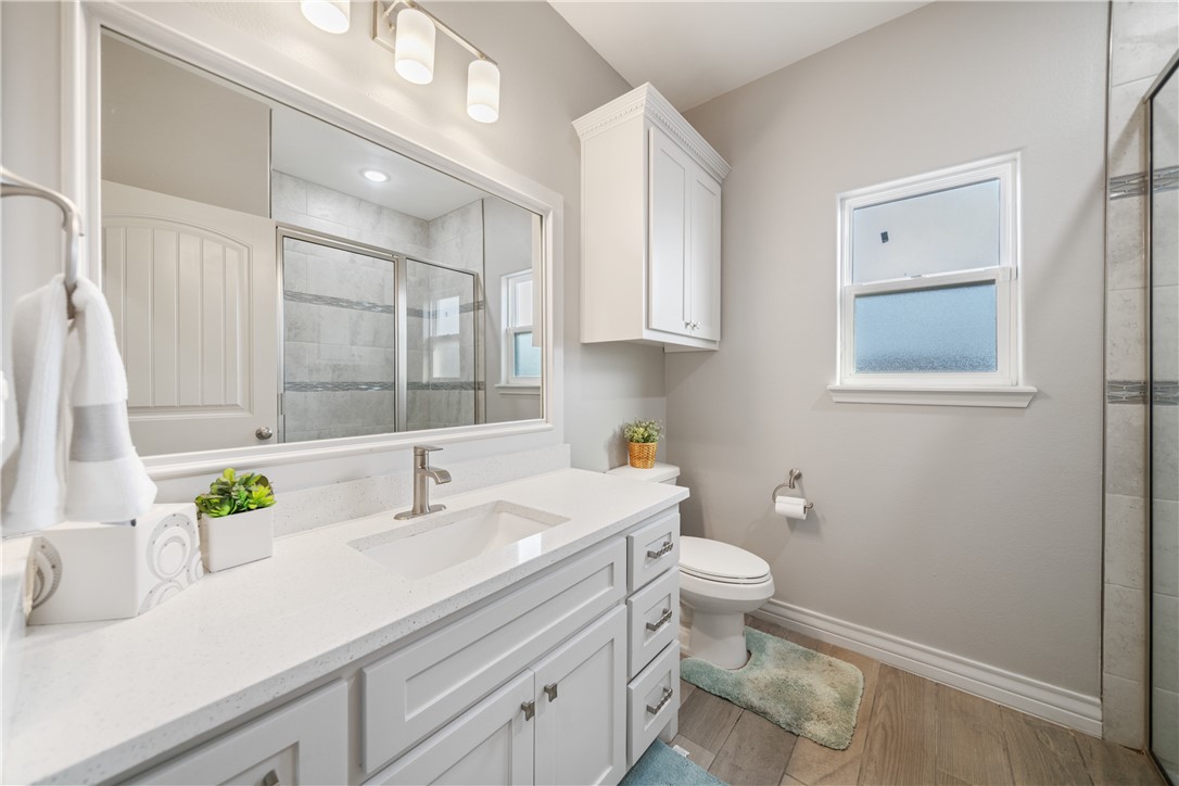 6421 Aikman Property Photo 23