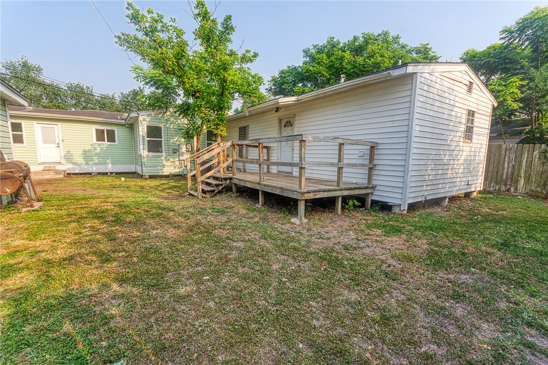 1309 Annapolis Dr Property Photo 22