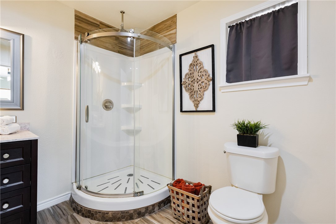 1018 Cook Property Photo 18