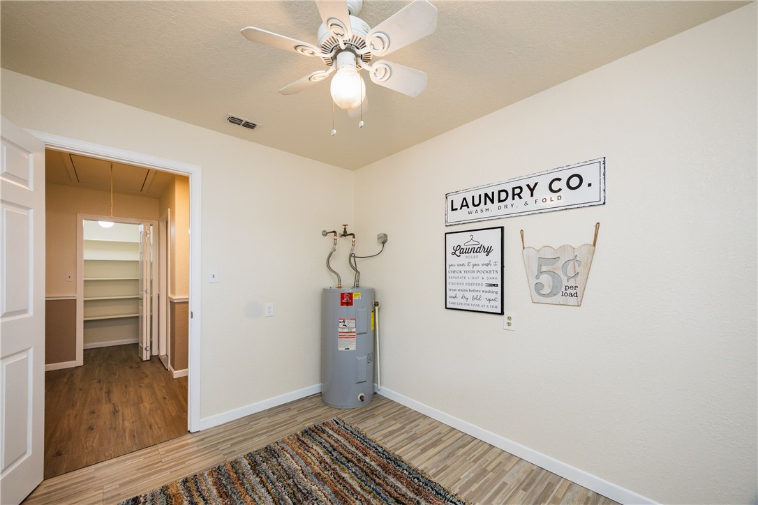 1018 Cook Property Photo 23
