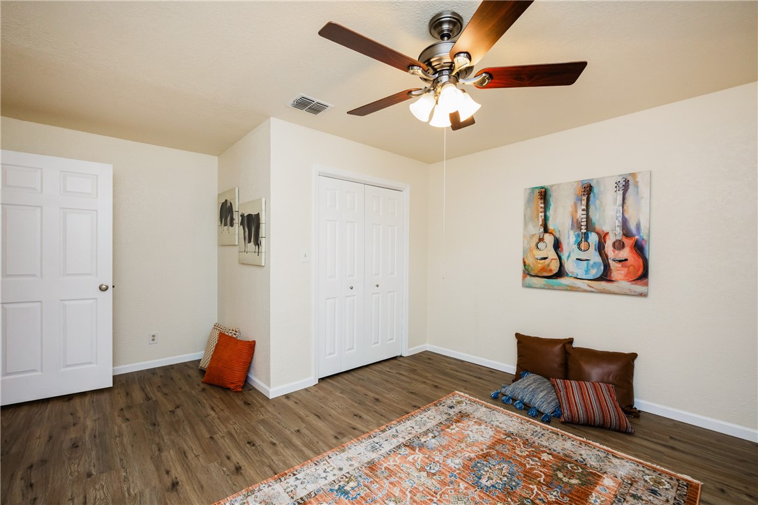 1018 Cook Property Photo 25