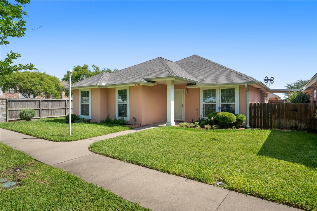2301 Cyprus Dr Property Photo 4