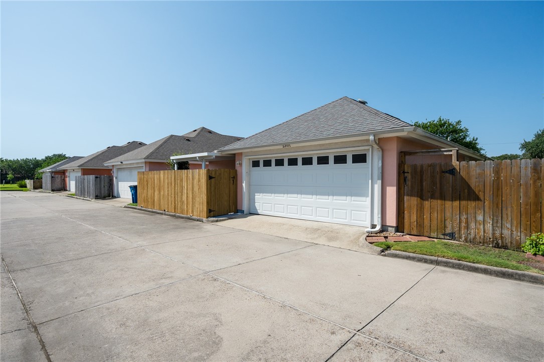 2301 Cyprus Dr Property Photo 30
