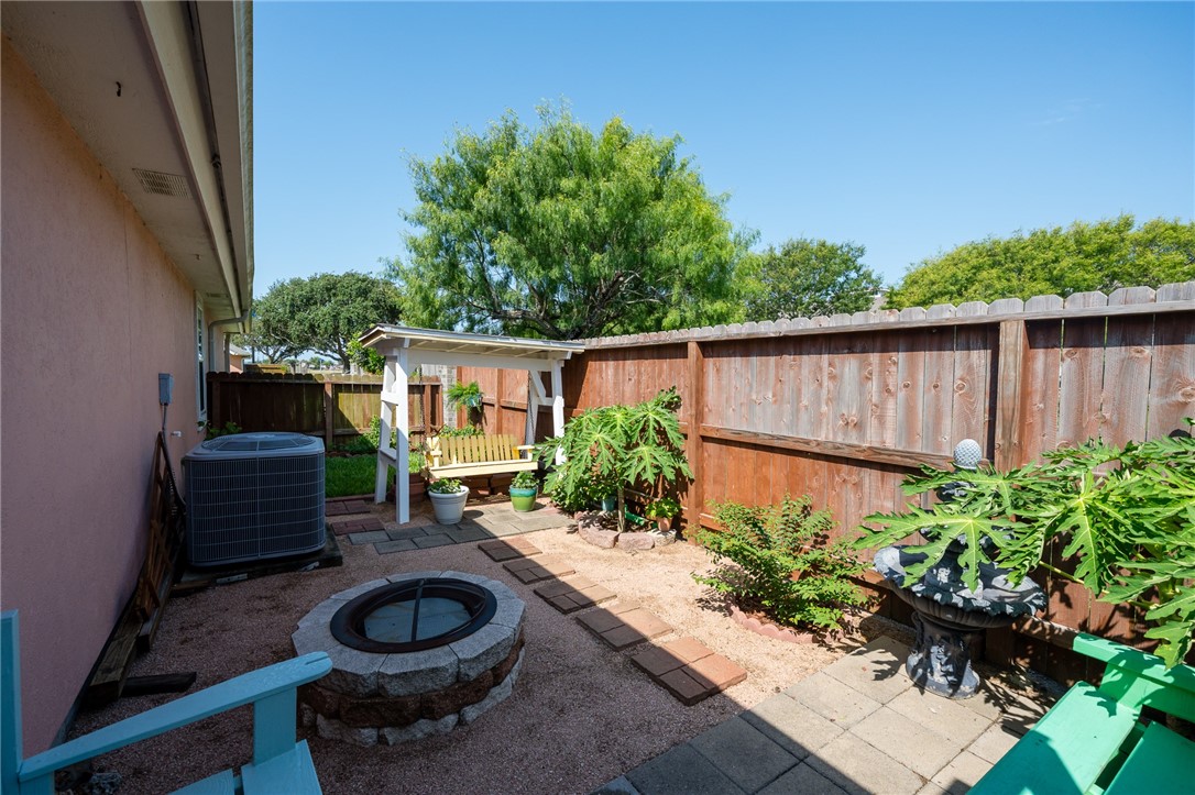 2301 Cyprus Dr Property Photo 32
