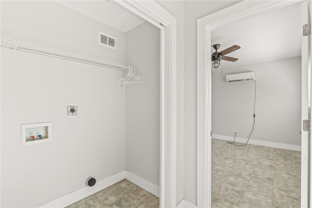 327 S Station St Property Photo 16