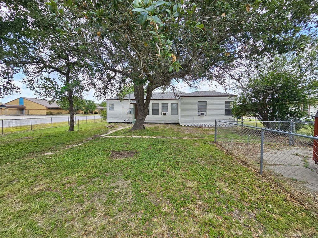 2605 Arkansas St Property Photo 19