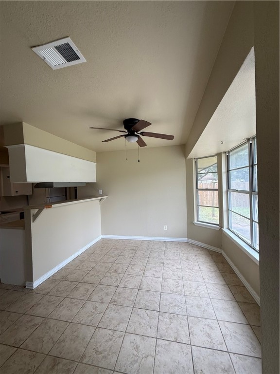 1005 Schallert Dr Property Photo 8