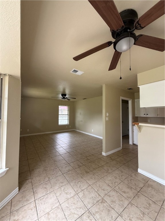 1005 Schallert Dr Property Photo 10