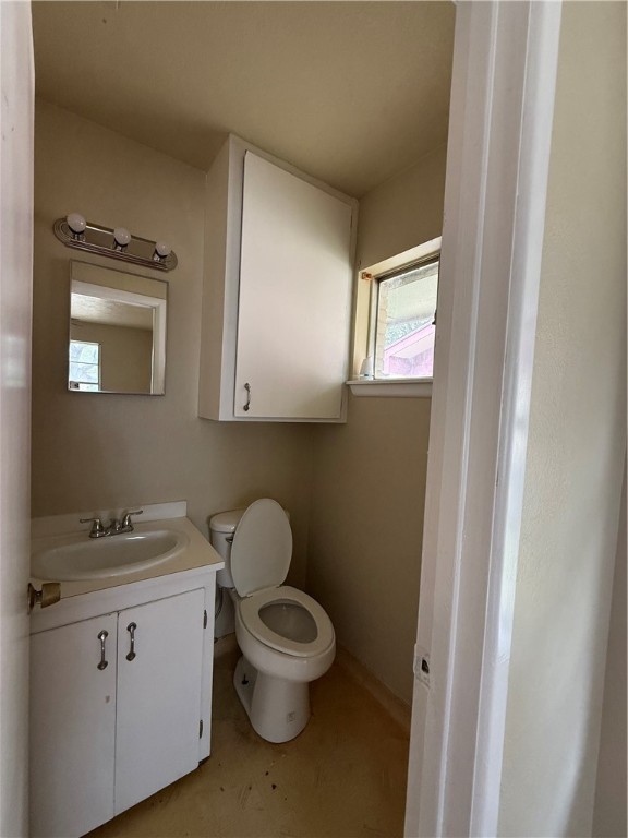 1005 Schallert Dr Property Photo 16