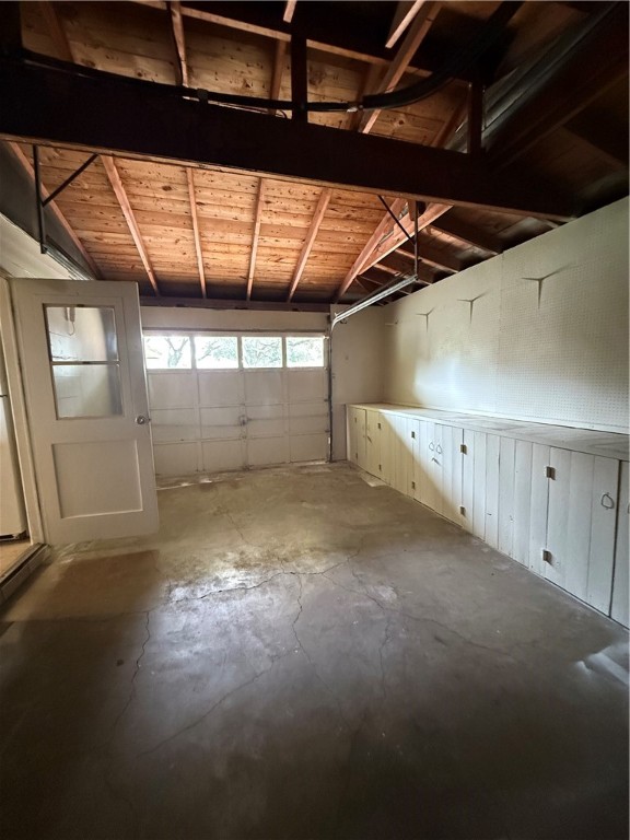 1005 Schallert Dr Property Photo 23