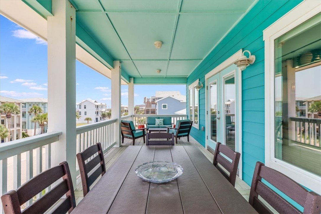 835 Ocean Side Property Photo 11