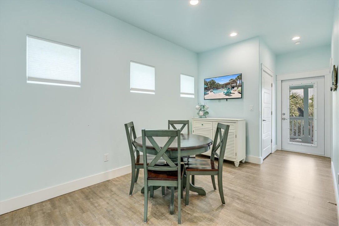 835 Ocean Side Property Photo 17